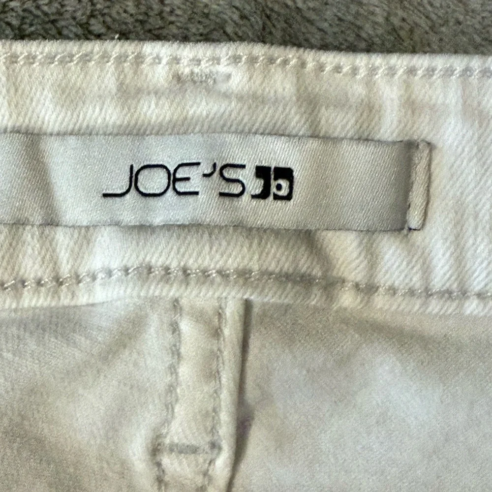 ~Joes Jeans White Denim
